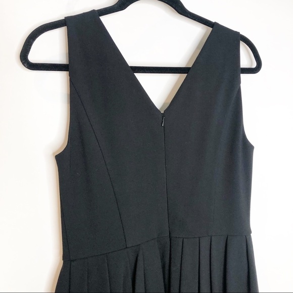 Halston | V-Neck LBD Dress - Picture 5 of 10